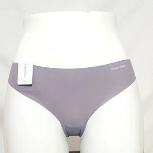 SMALL Calvin Klein D3428‎ Invisibles Thong Light Purple Mauve NWT New with Tags
